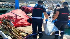 العثور على نصف جثة بشباك مركب صيد يستنفر سلطات ميناء الوطية بطانطان