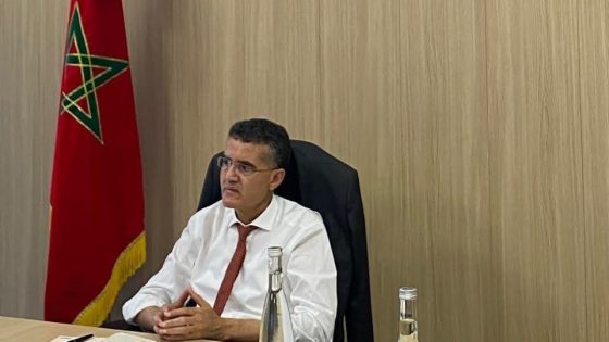 حملة ليلية بالدار البيضاء تثير تساؤلات بالناظور .. هل يتحرك عامل الإقليم أم سيلتزم الصمت؟