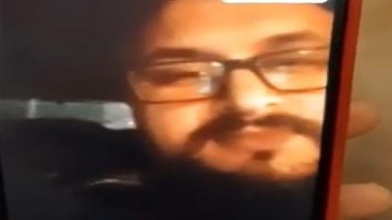 فيديو: لأنه يحب الذكور … فضيحة جنسية تهز جماعة بوعرك